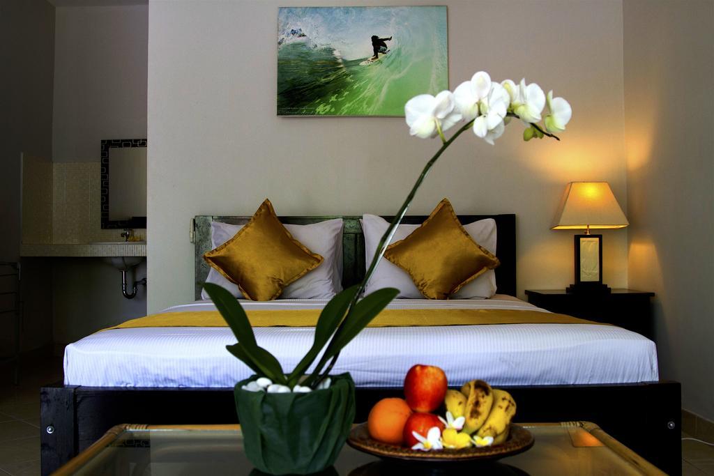 Ropik & Alik Home Stay Uluwatu Buitenkant foto