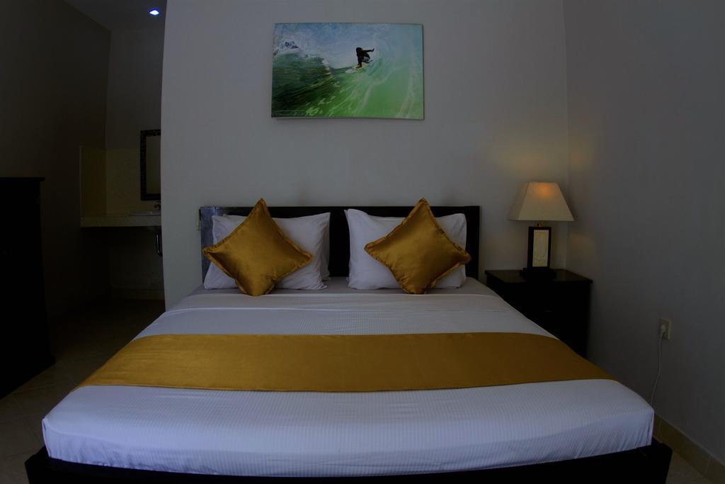 Ropik & Alik Home Stay Uluwatu Buitenkant foto